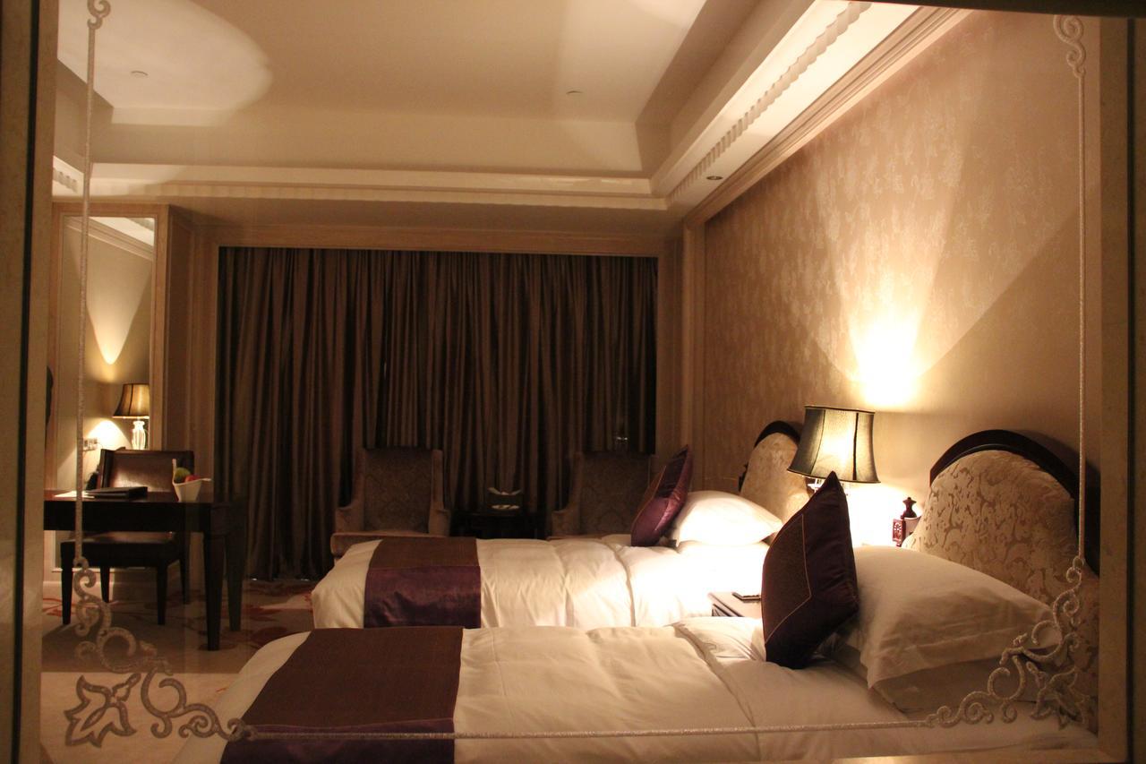 Yutong International Hotel Шанту Екстериор снимка