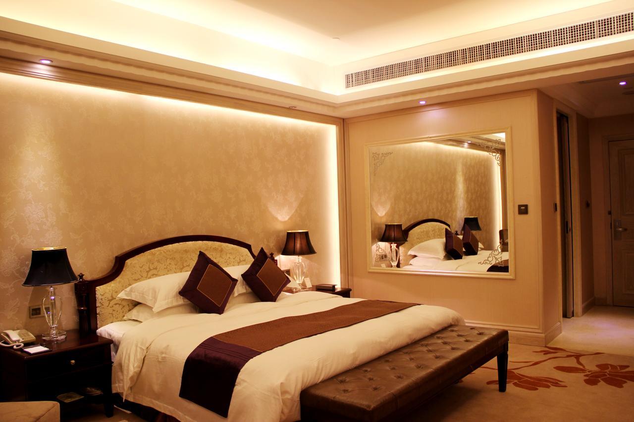 Yutong International Hotel Шанту Екстериор снимка